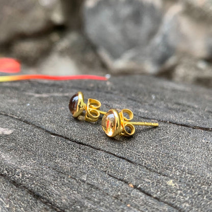 Yellow Citrine stud earrings - Handmade with natural round 7mm gemstones in brass with 18K Gold polish, this women's jewellery is a perfect spiritual gift